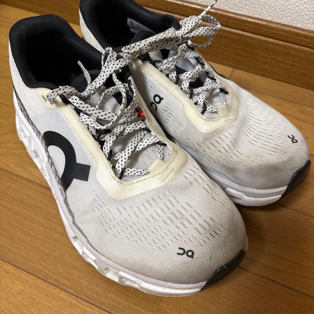 On クラウドモンスター2 白 26.5cm