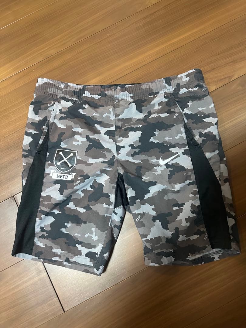 ナイキ NFTB カモフラ柄 プラクティスシャツ パンツ Mサイズ セットアップ