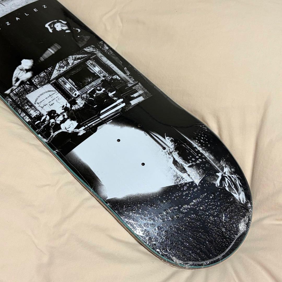 POLAR ポーラー　スケボーデッキ　8.0