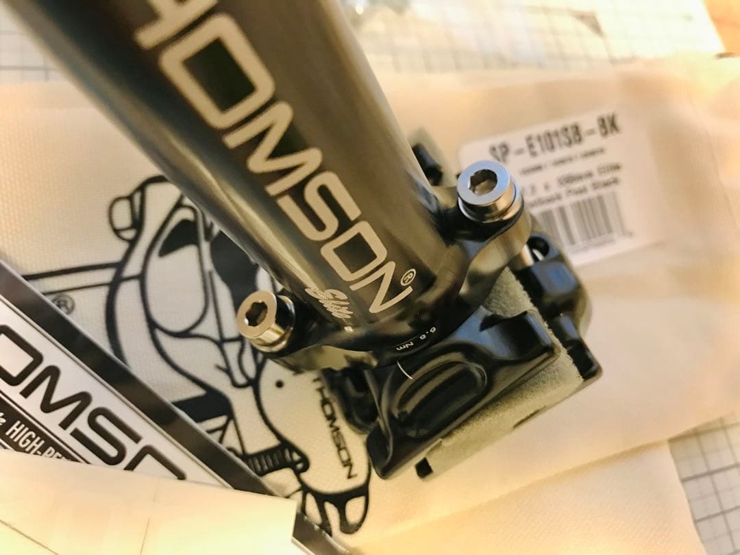 THOMSON Elite シートポスト 27.2 setback チタンボルト