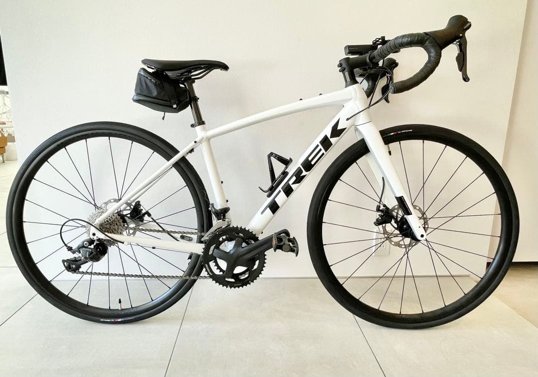 【ほぼ新品・付属品多数】TREK DOMANE AL3 サイズ49 ホワイト