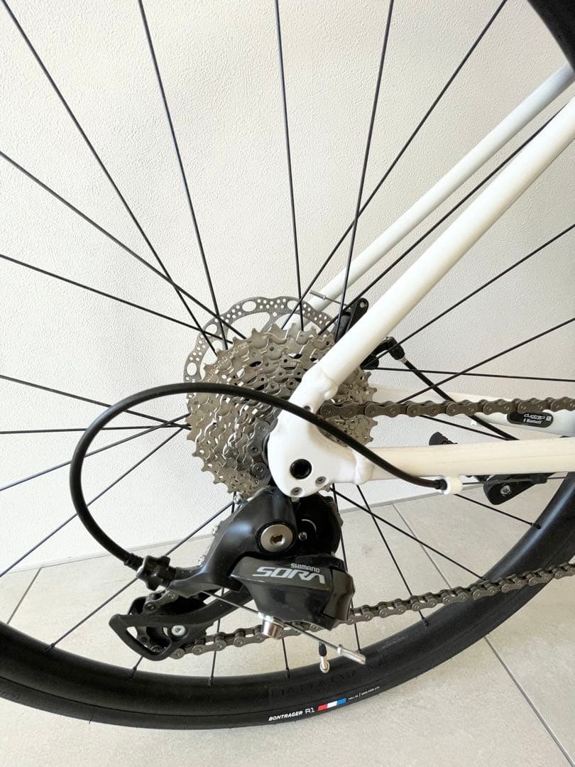 【ほぼ新品・付属品多数】TREK DOMANE AL3 サイズ49 ホワイト