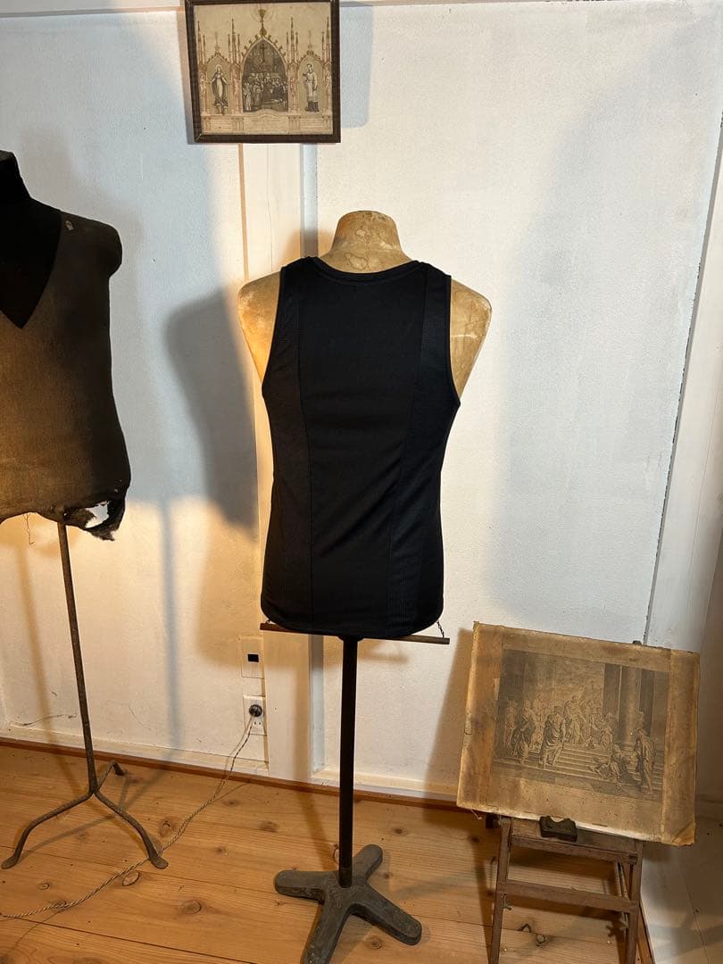 エルドレッソ　ELDORESO タンクトップ 黒　M size