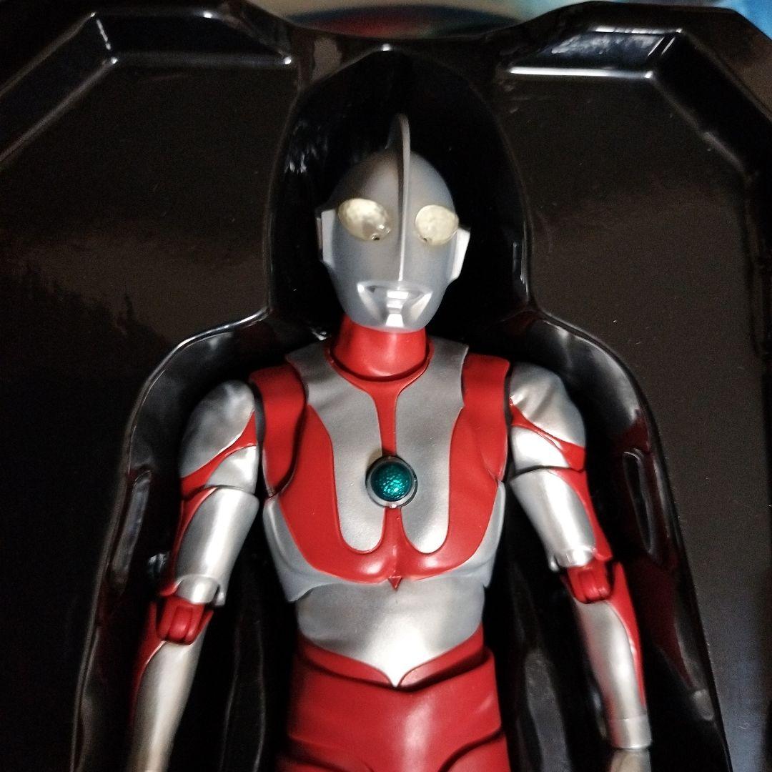 S.H.Figuarts 真骨彫製法　ウルトラマン