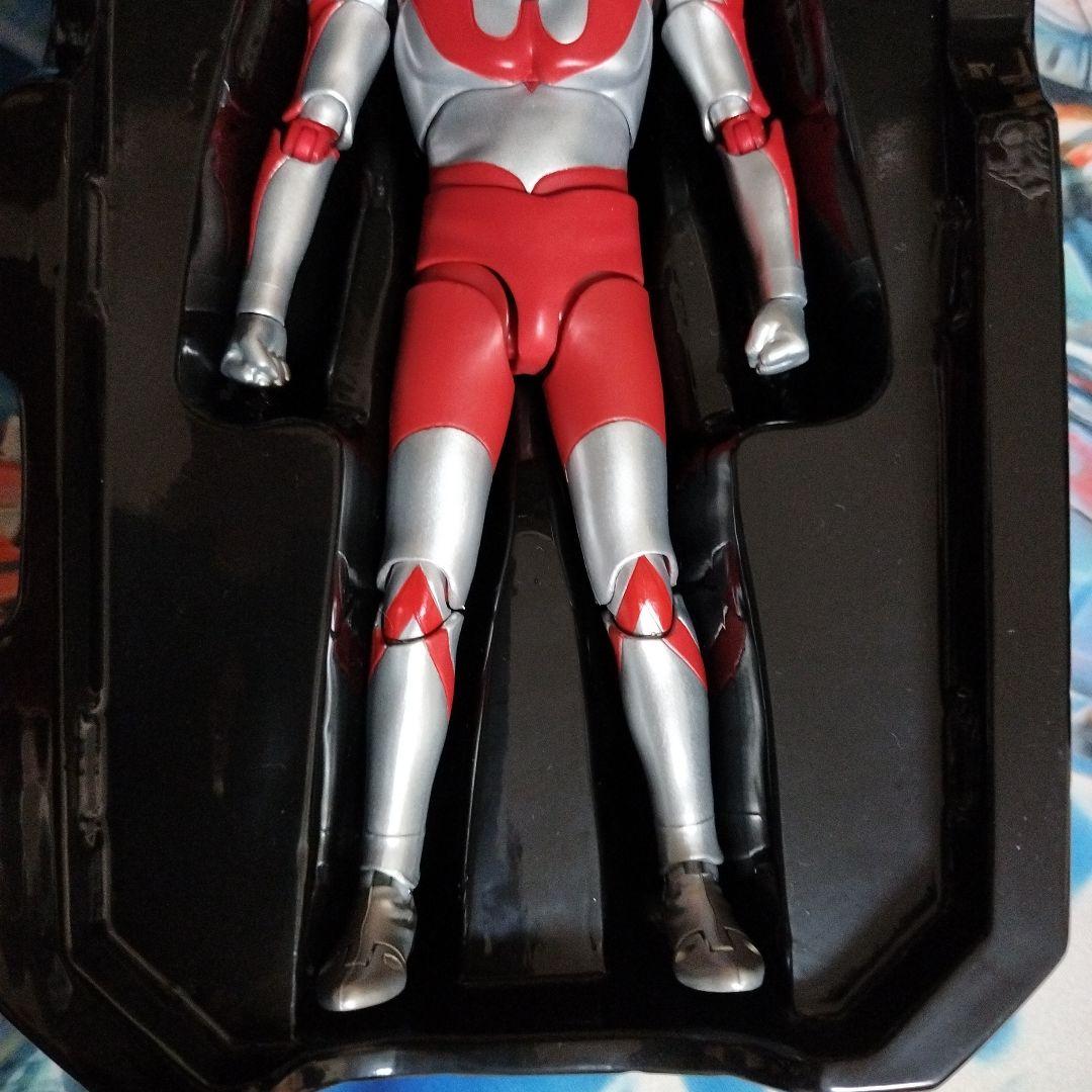 S.H.Figuarts 真骨彫製法　ウルトラマン