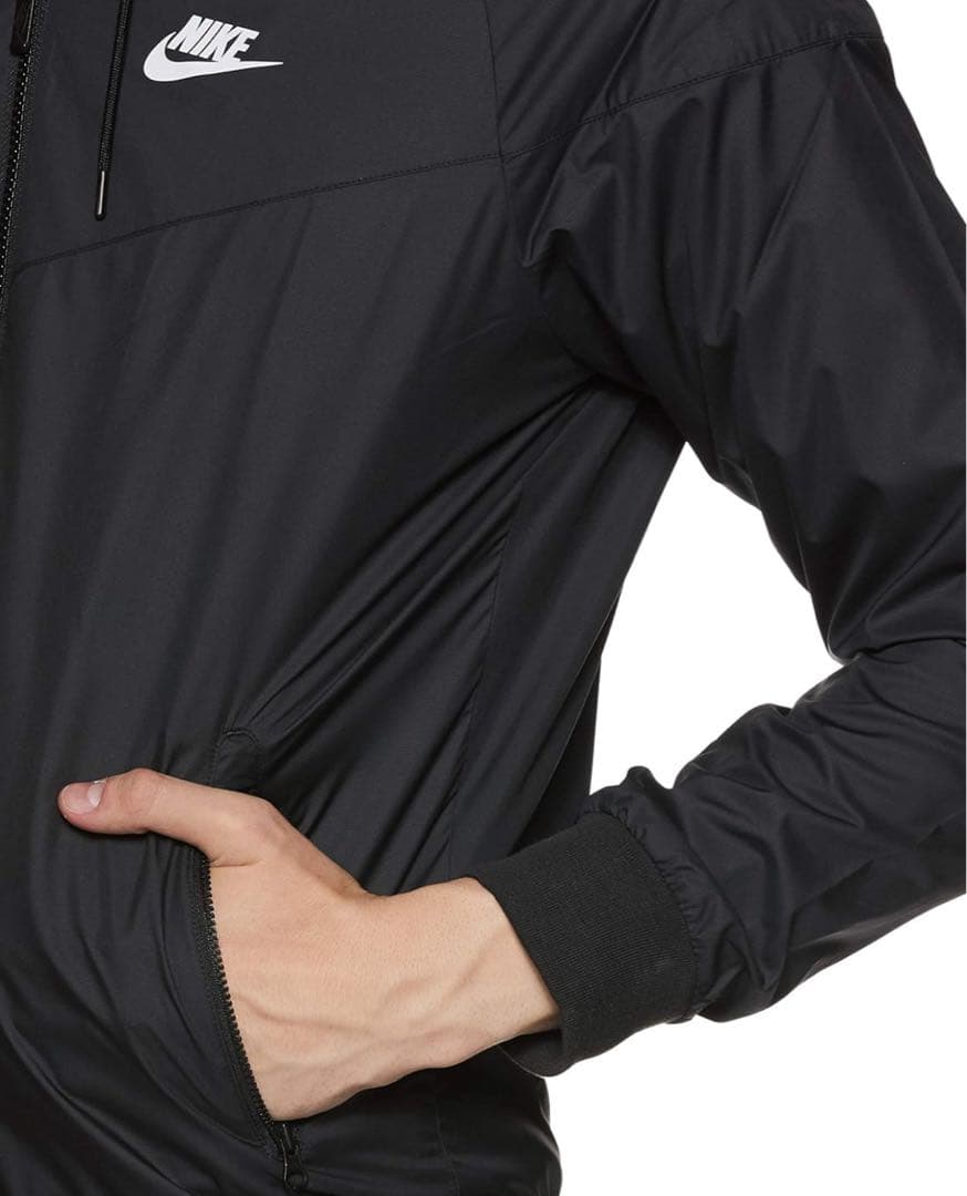 ナイキ　NIKE ウインドブレーカー　シャカシャカ　ランニングウェア　新品　XL
