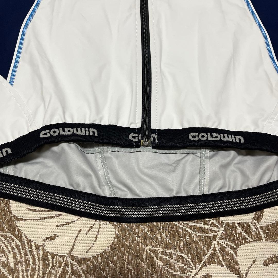 GOLDWIN(ゴールドウィン)レースライドウインタージャケット　新品