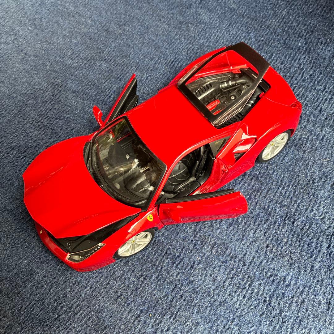 フェラーリ488GTB 1/18 ブラーゴ製