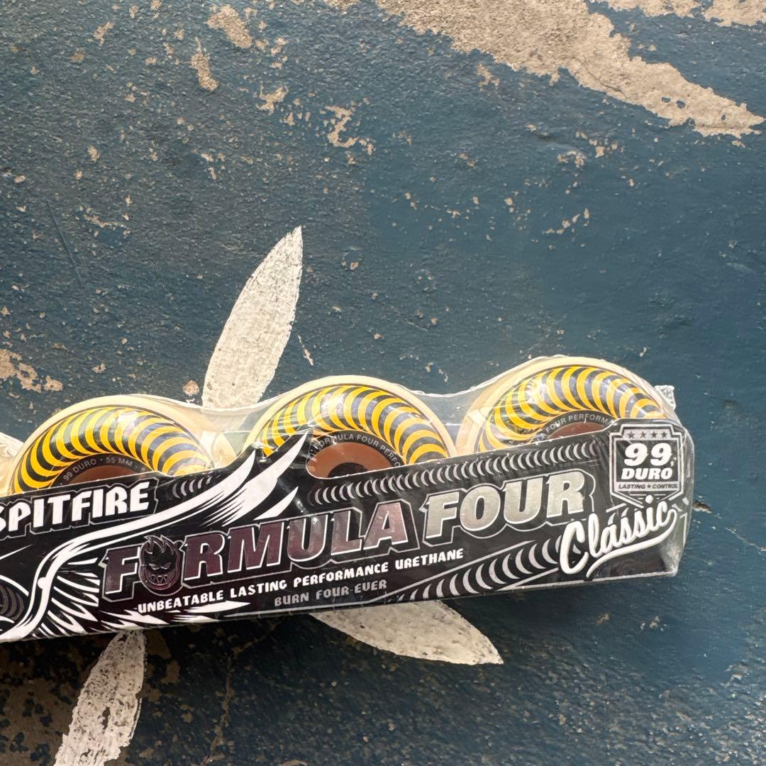 Spitfire フォーマル4クラシック 55mm99a 定価¥9,130