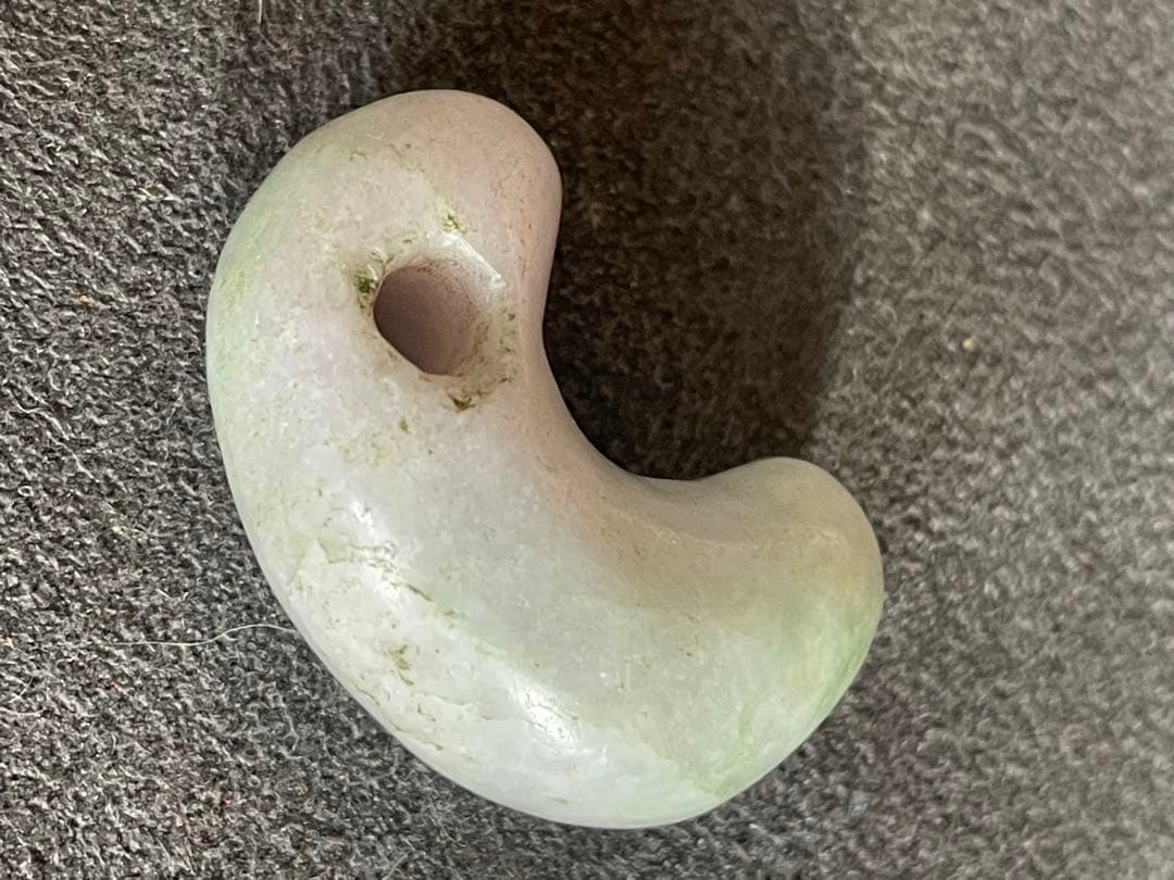弥生〜古墳時代　翡翠勾玉