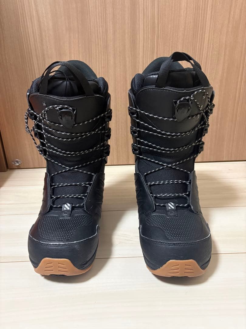 salomon synapse WIDE JP25.0 スノーボードブーツ