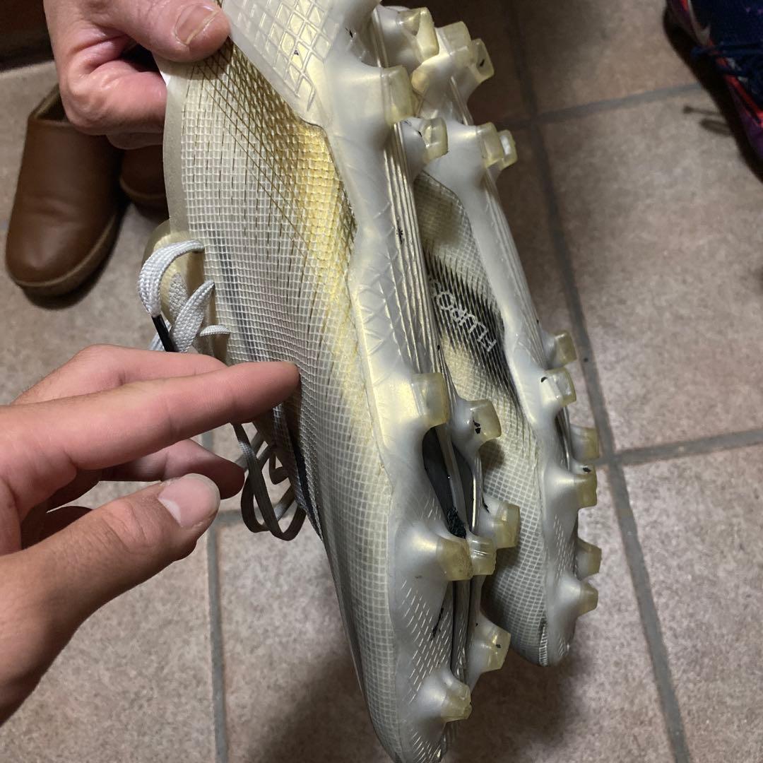 サッカー　adidas スパイク