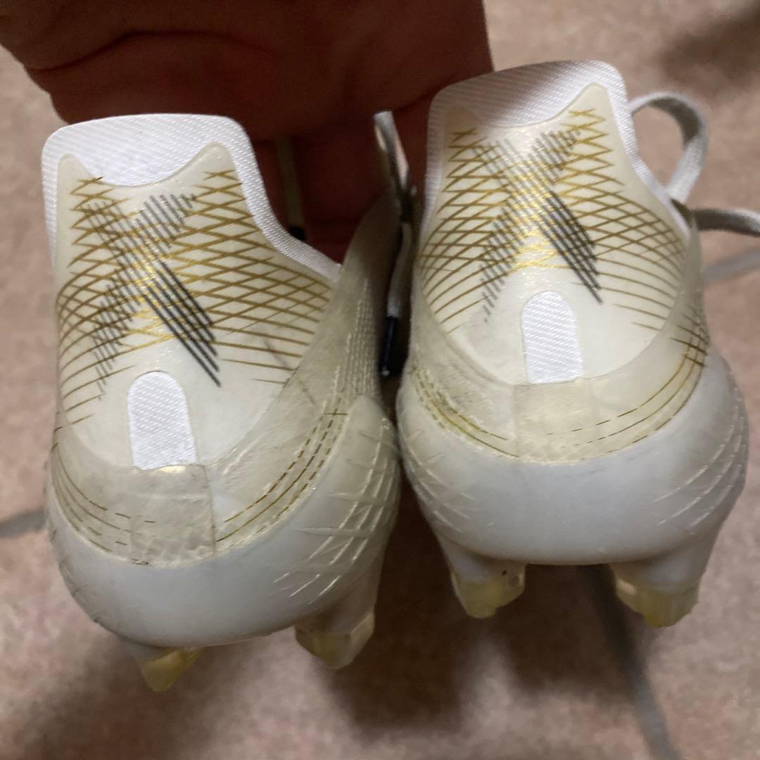 サッカー　adidas スパイク