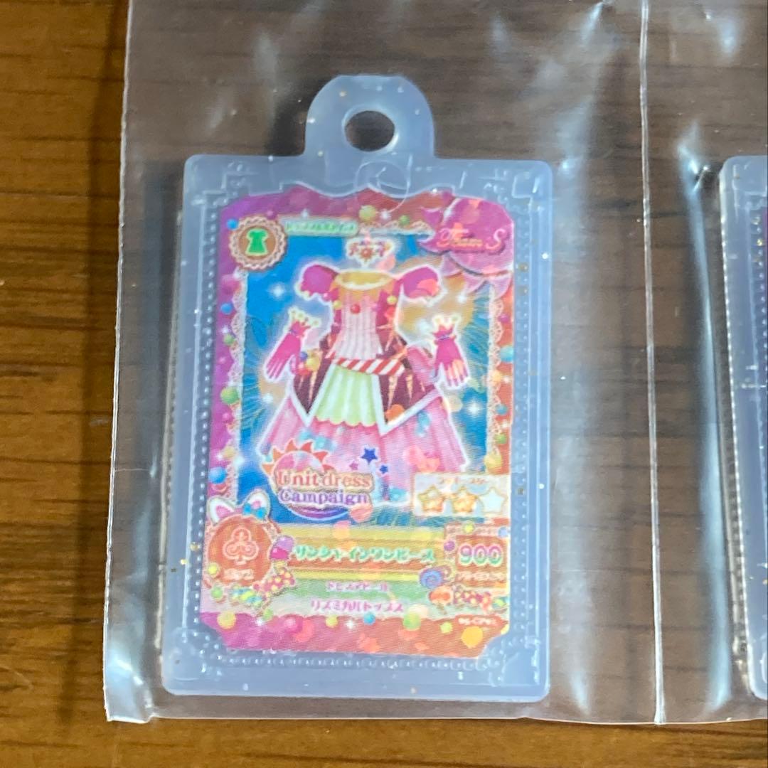 星宮いちご　アクリルスタンド　データカードダスver. アイカツ！　DCD