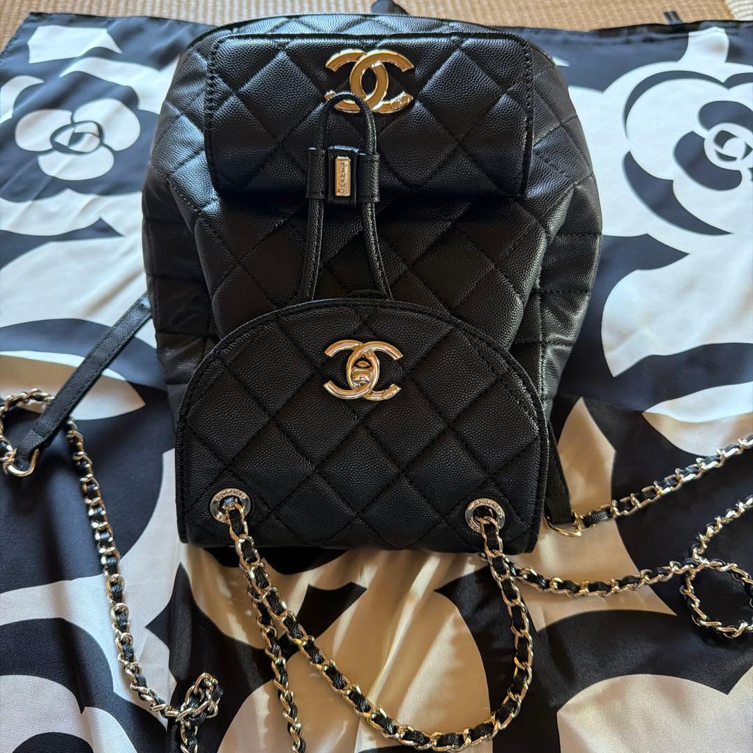 Chanel 黒 キルティング リュックミニバッグ