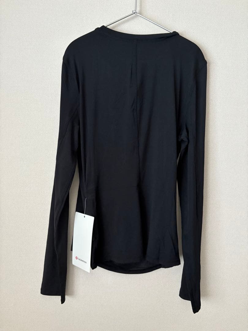【新品】lululemonルルレモン　ラップフロント 長袖トップス　ヨガウェア