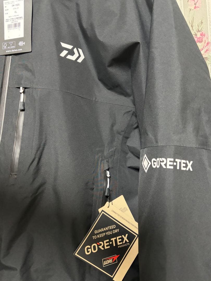 新品未使用GORE-TEX DW-1925 黒バーサタイルウィンタースーツ XL