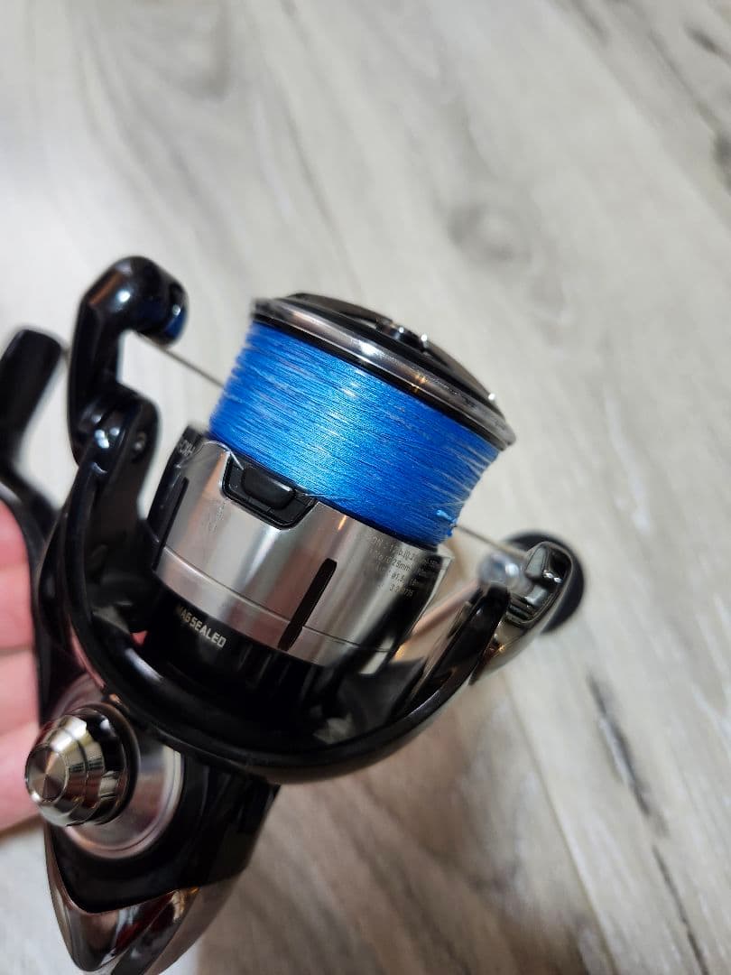 ダイワ23 LEXA LT4000-CXH スピニングリール レグザ（ジャンク）