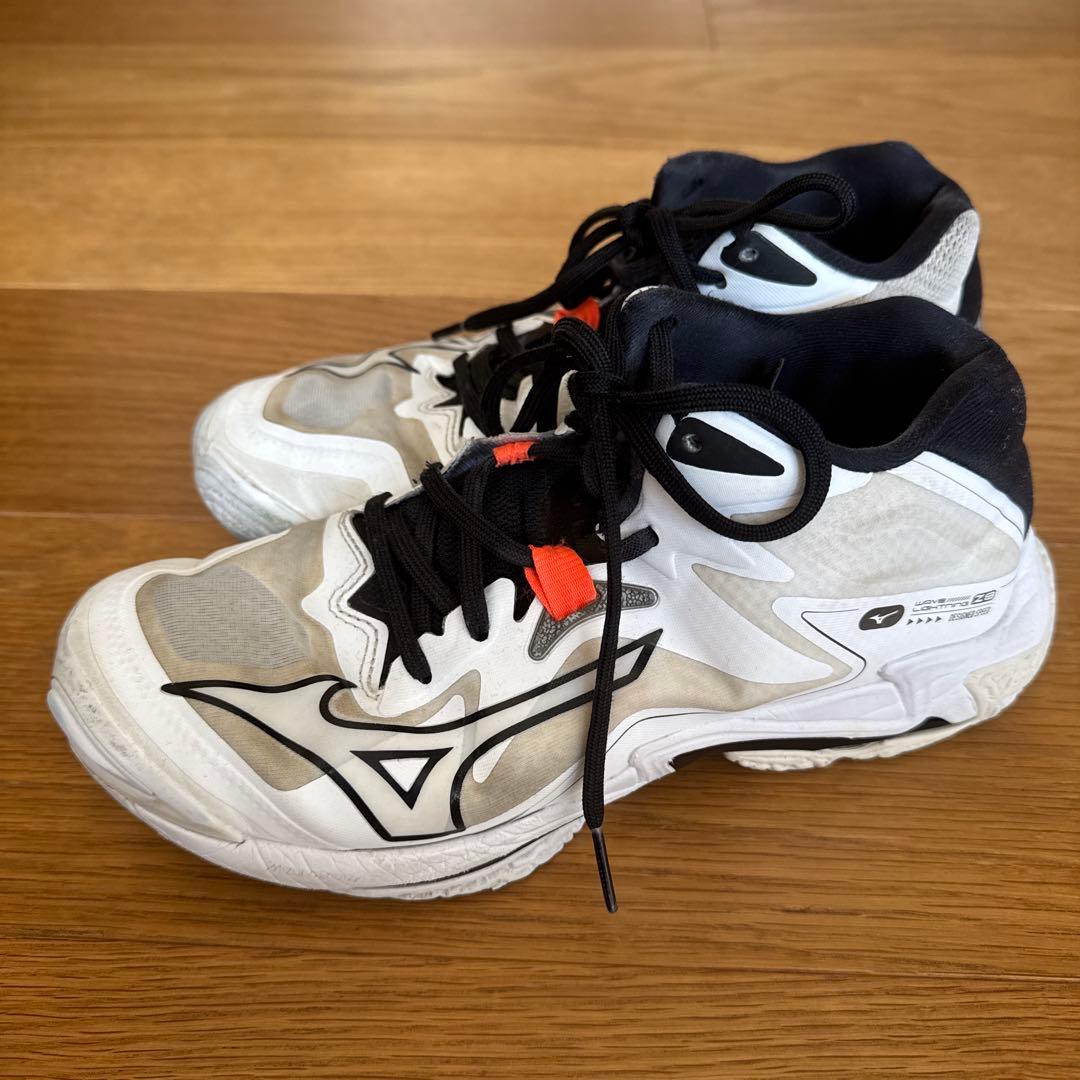 Mizuno バレーボールシューズ ホワイト/ブラック/オレンジ　25cm