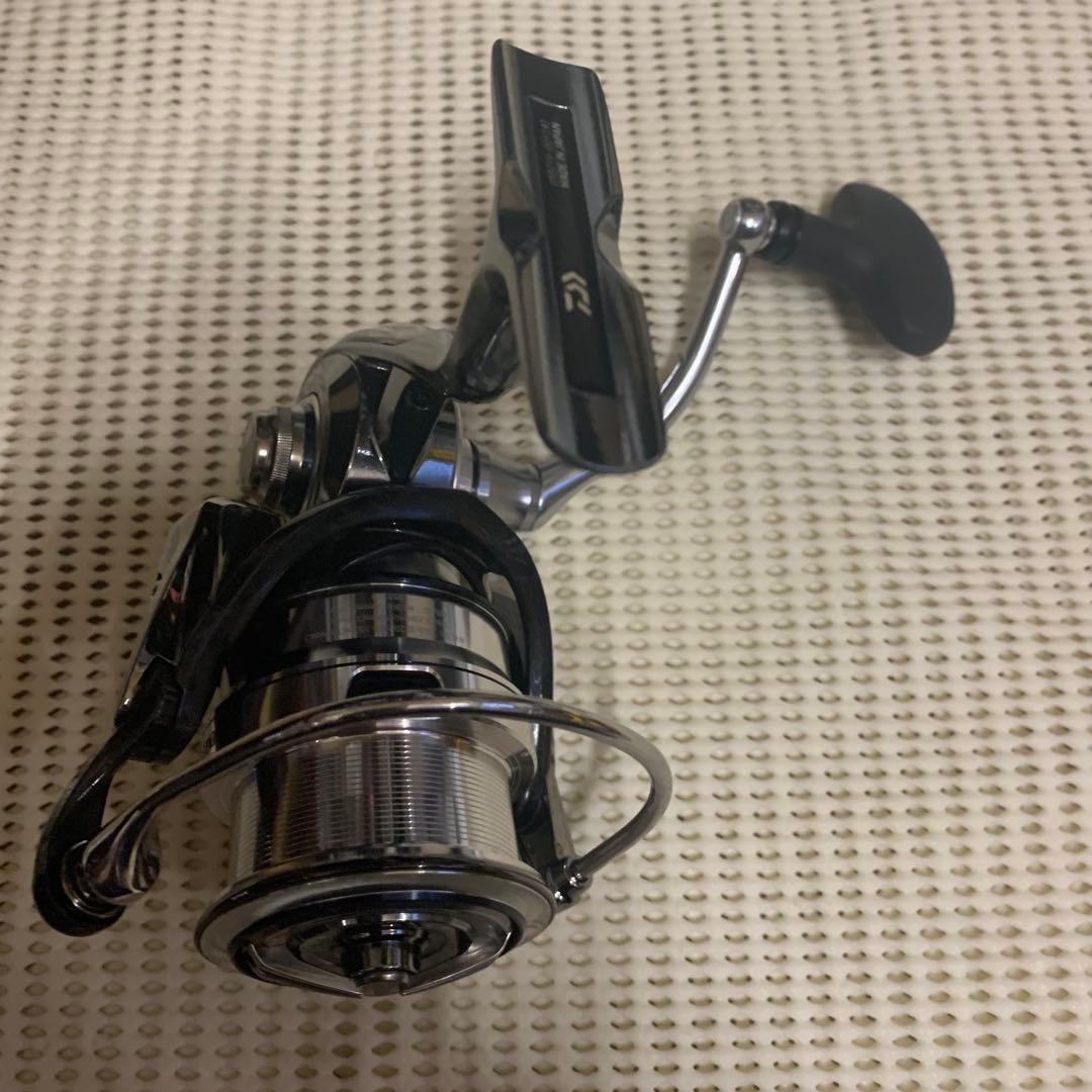リール DAIWA 18 EXIST LT3000S-CXH (0005 5719)