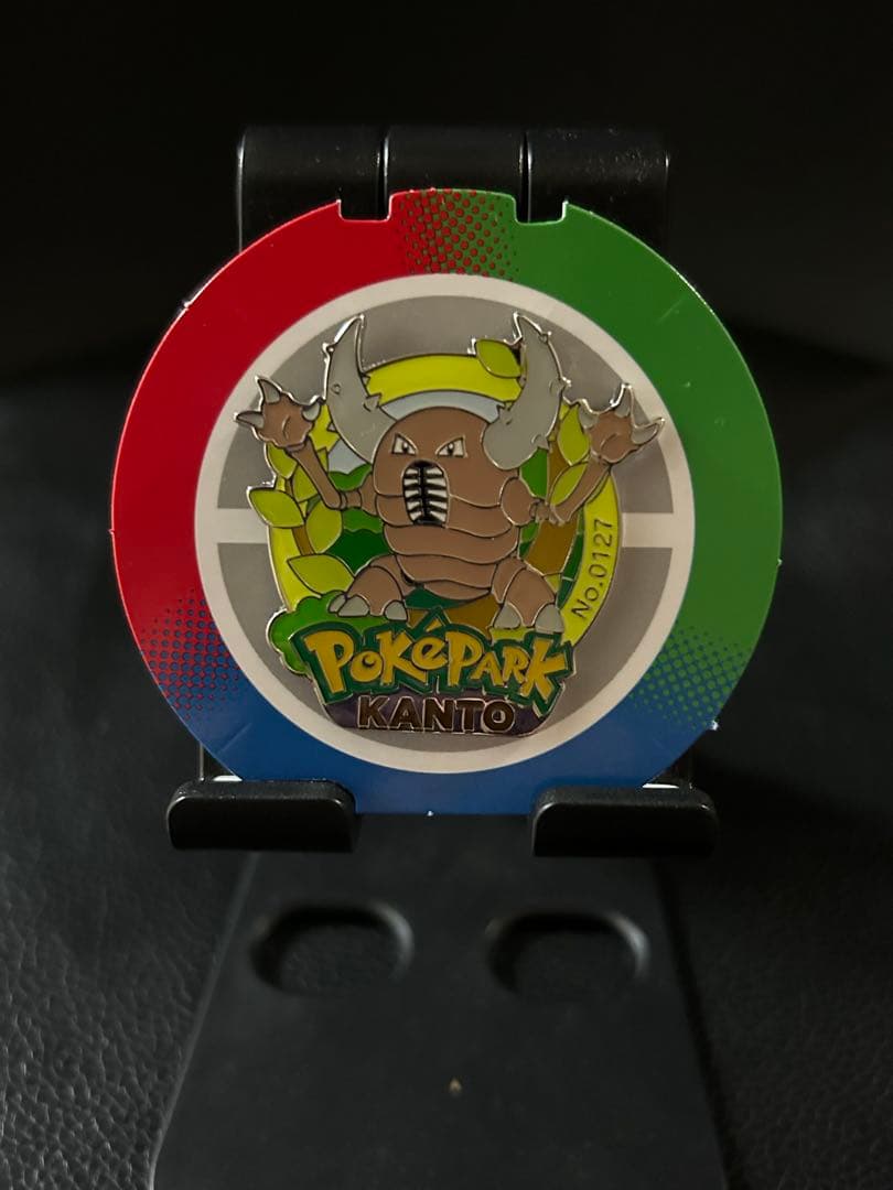 ポケパークカントー ピンズ 8個セット(ボール付き）