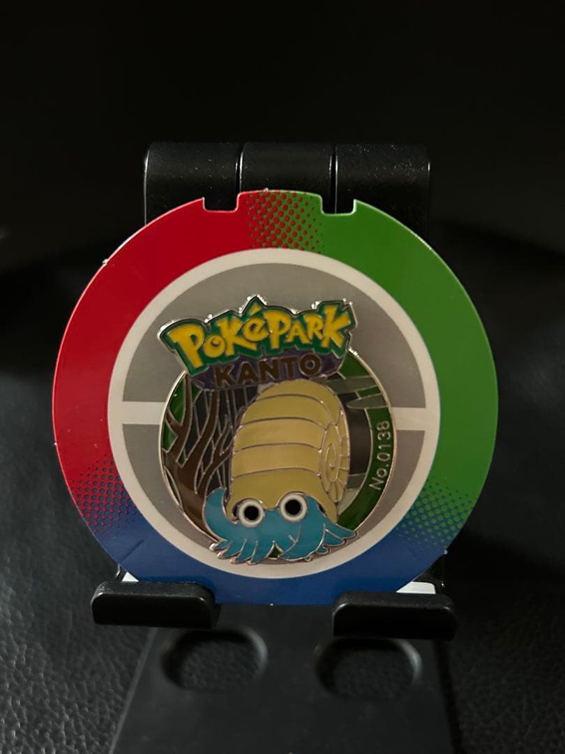 ポケパークカントー ピンズ 8個セット(ボール付き）