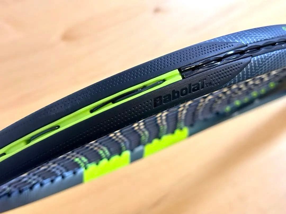 【ほぼ新品】Babolat PURE AERO TEAM 2026 国内正規品