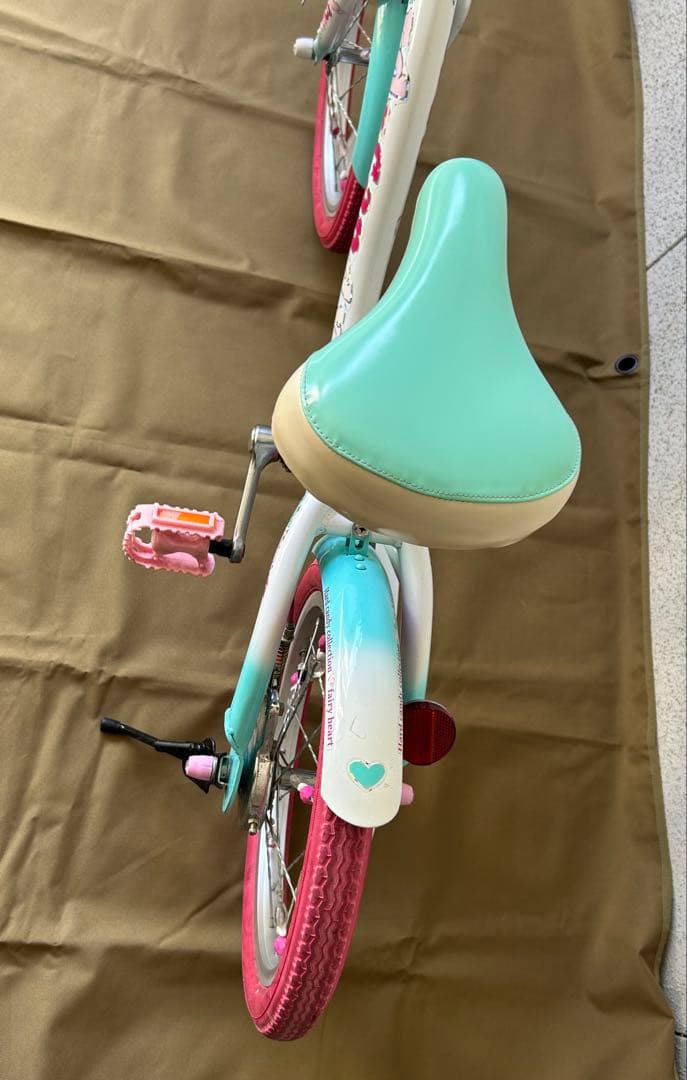 16インチ　Hard Candy補助輪付　【引取り限定】京都市左京区