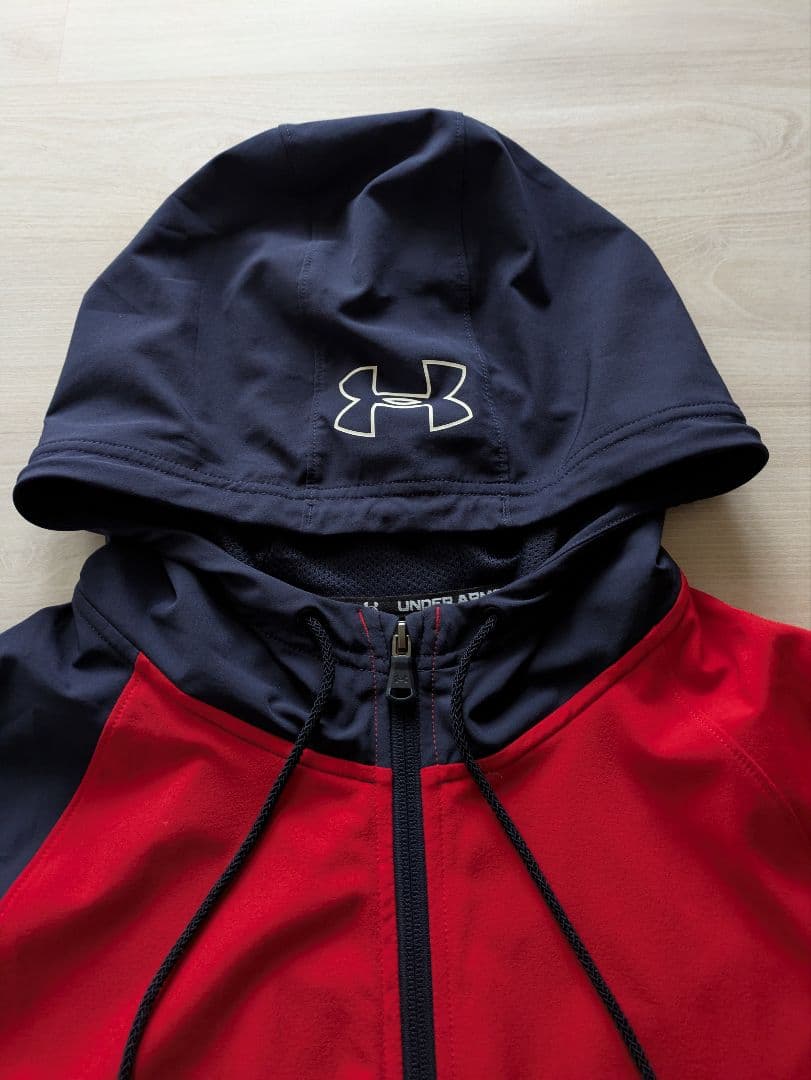 Under Armour フード付きジャケット ブルゾン　二枚組　薄手