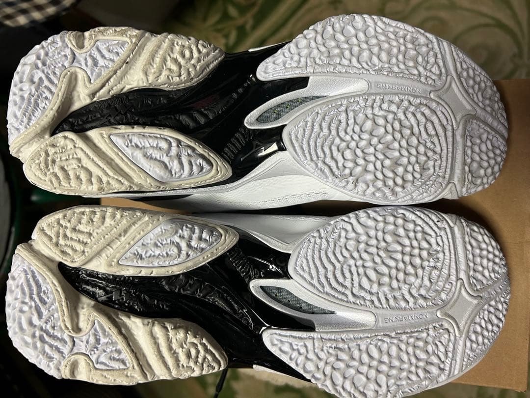 Mizuno バレーボールシューズ 25.5cm WIDE