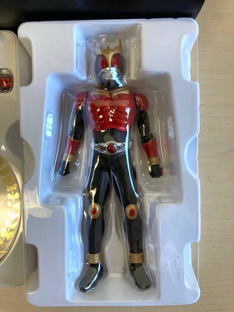 S.H.Figuarts 真骨彫 仮面ライダークウガ 龍騎 ダブルW 電王