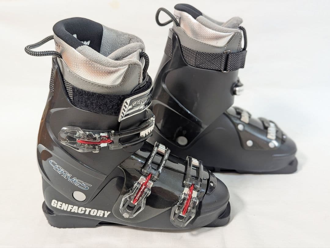 GENFACTORY CARVE5 ゲンファクトリー スキー ブーツ