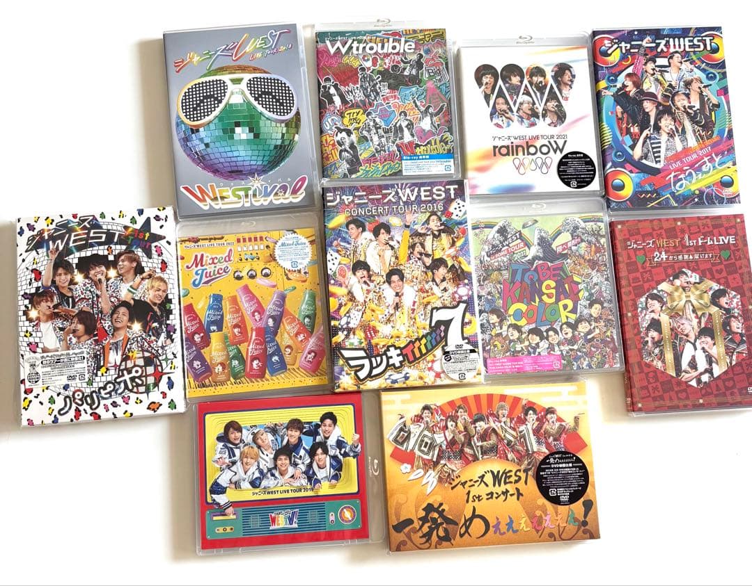 WEST.（ジャニーズWEST ）グッズ　まとめ売り　ペンラ、うちわ、CD他色々