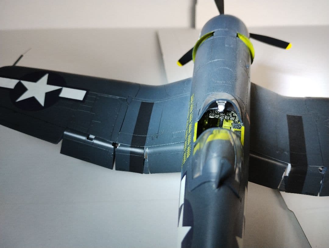 プラモデル完成機　1/48　F4Uコルセア