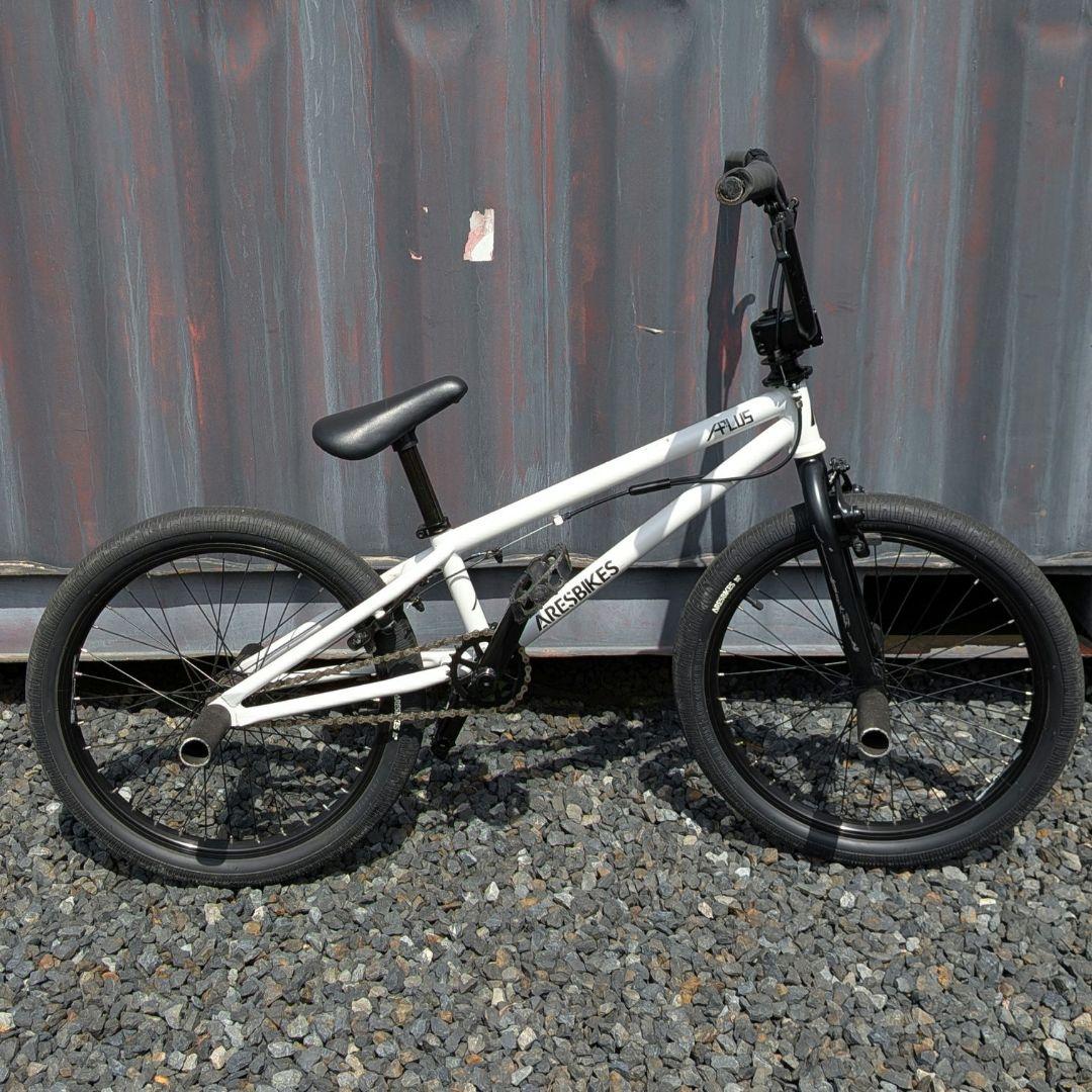 フラットランド BMX ARESBIKES APLUS (20インチ)
