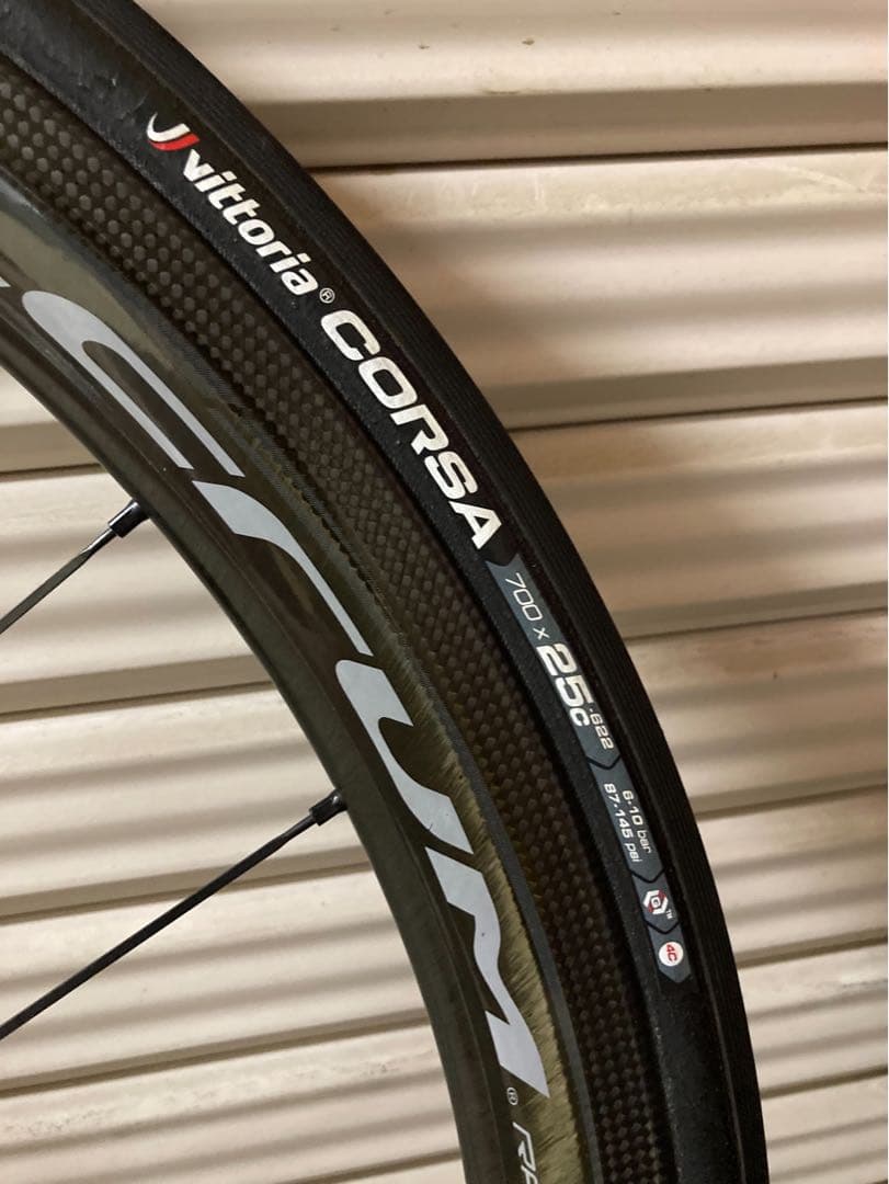 フルクラムレーシングクアトロカーボンFULCRUM RACING CUATTRO