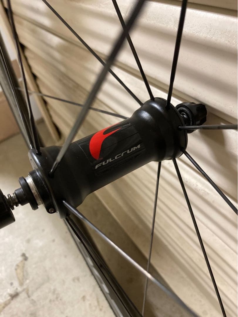 フルクラムレーシングクアトロカーボンFULCRUM RACING CUATTRO