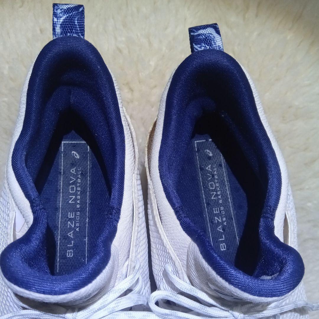 美品　asics BLAZE NOVA バスケットシューズ 27.5 ホワイト