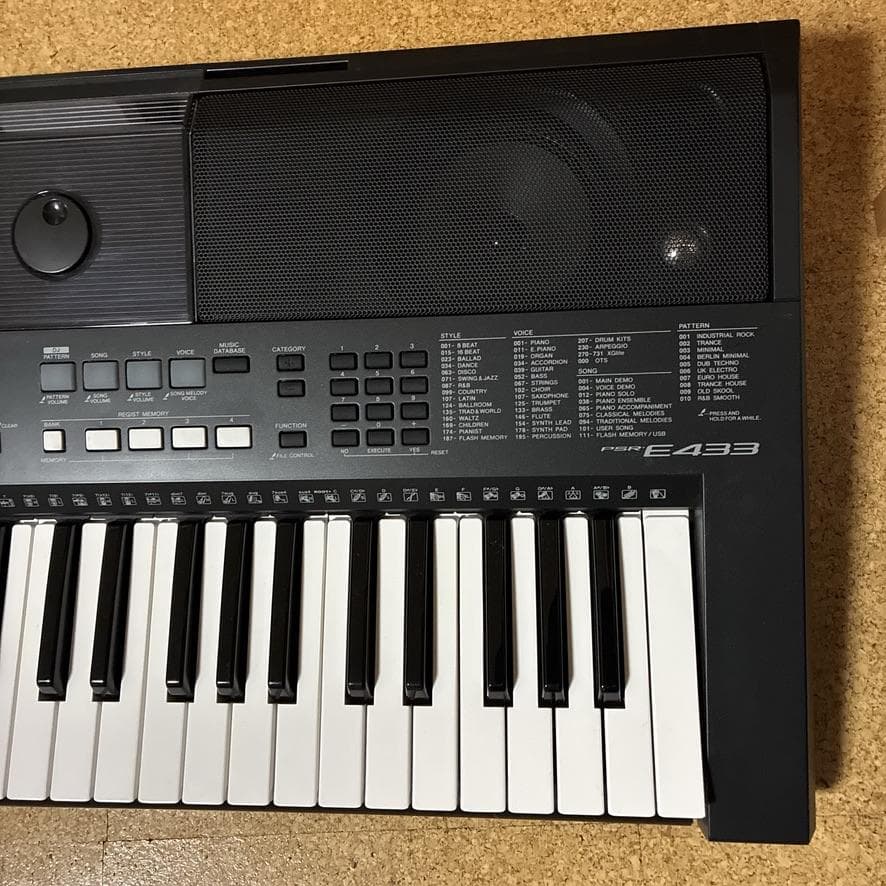 YAMAHA PSR-E433 2012年製 電子ピアノ キーボード ヤマハ