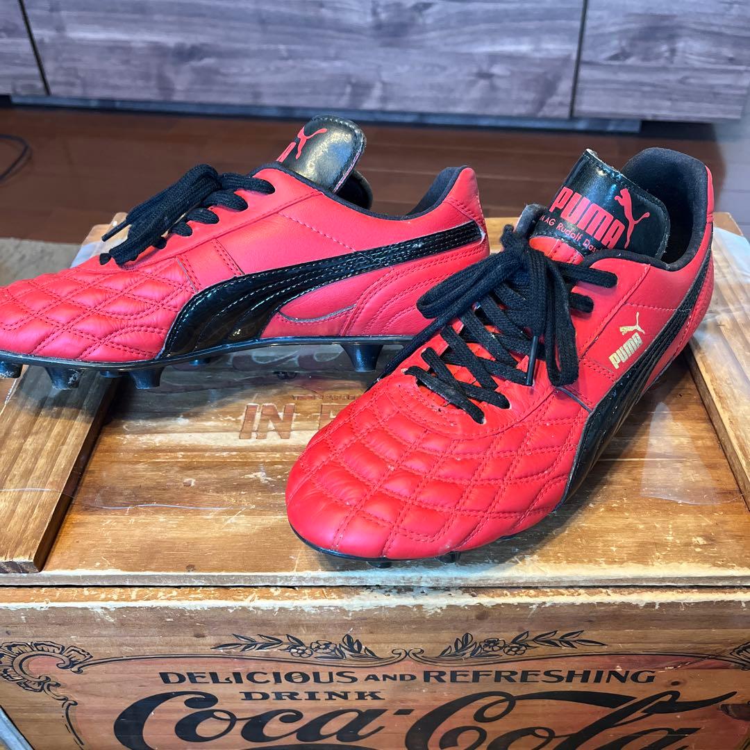 美品 PUMA サッカーシューズ 25.5cm