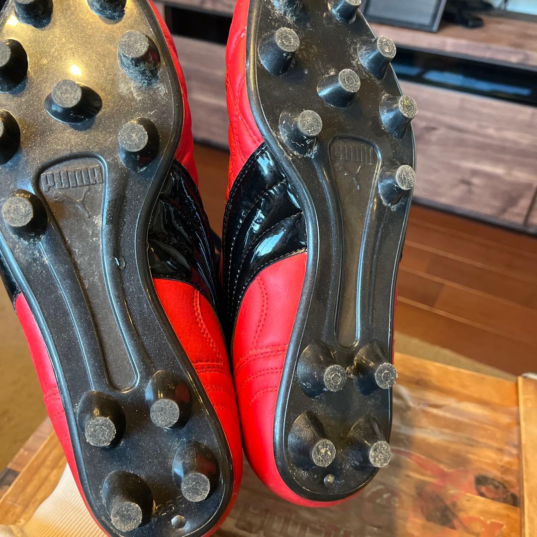 美品 PUMA サッカーシューズ 25.5cm
