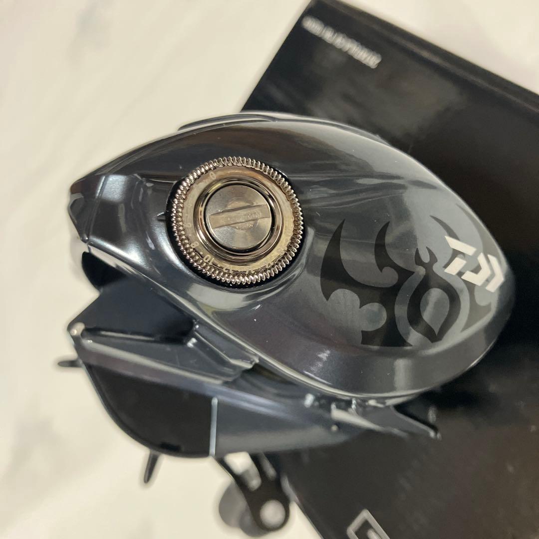 極美品❗️ダイワ 25タトゥーラSV TW 100XH