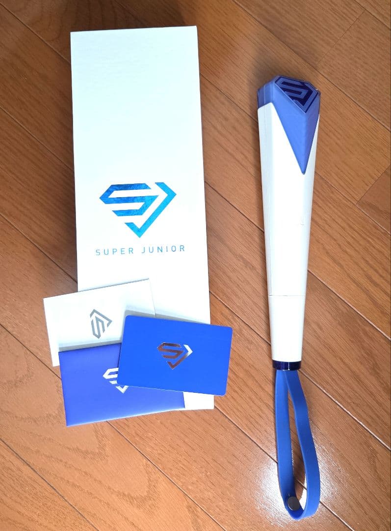 SUPER JUNIOR 初期公式ペンライト