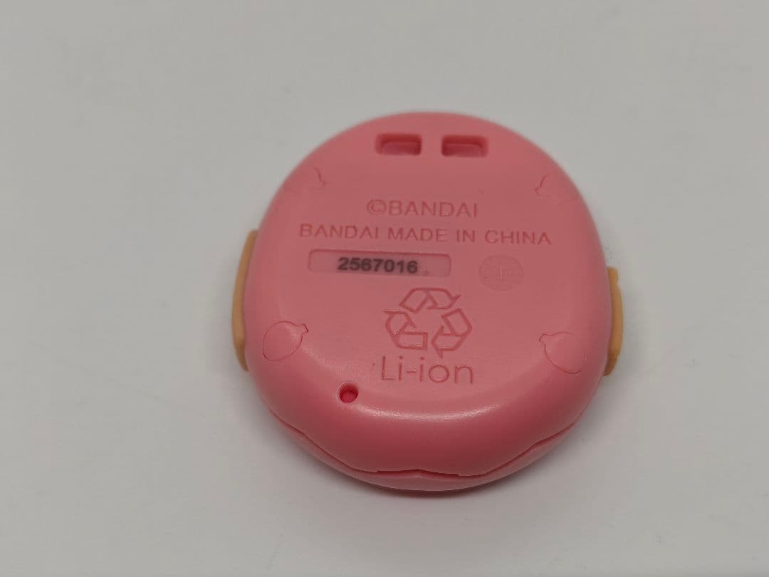 【美品】BANDAI Tamagotchi Smart コーラルピンク