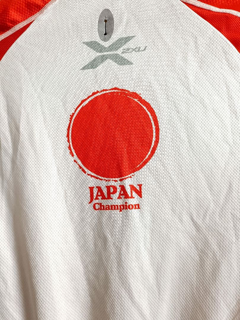 【中古品】2XU 日本チャンピオンデザイン　サイクルウェアー(上下セット)