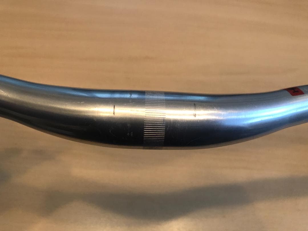 【NITTO】Shred Bar シルバー 31.8mm/650mm