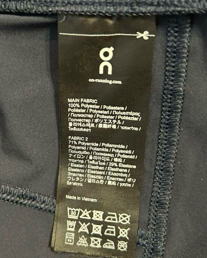 On オン Hybrid Short パフォーマンス ハイブリッドショーツ
