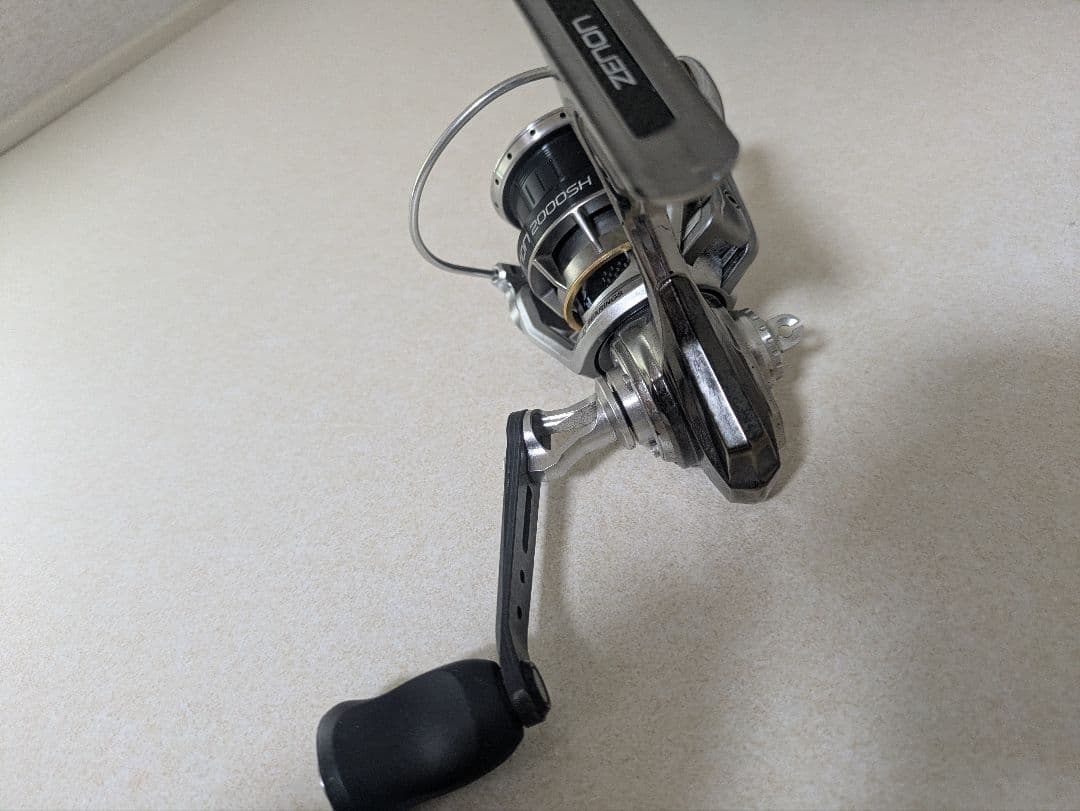 アブガルシア ZENON 2000SH スピニングリール 美品 淡水使用 バス