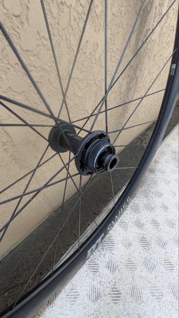 DT swiss arc 1600 dicut db 50（値下げ不可）