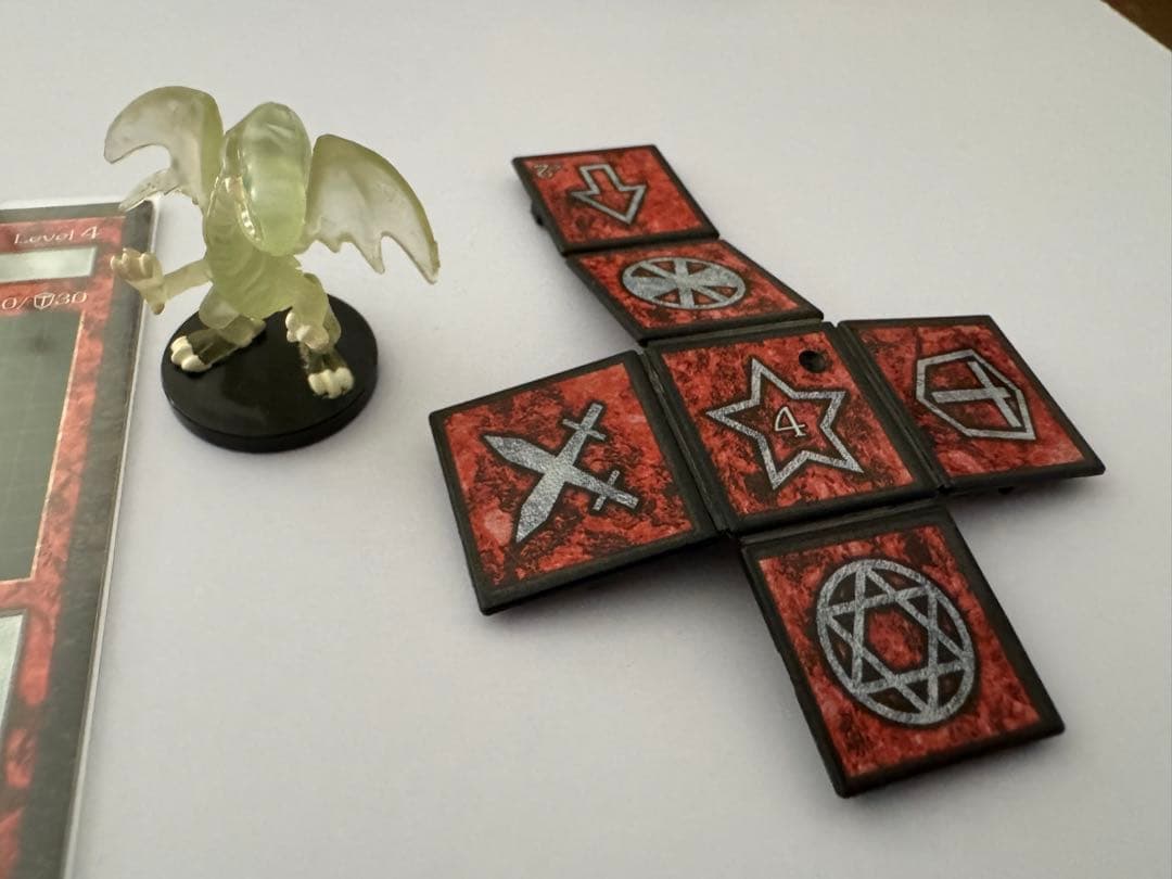 【土日限定値段】遊戯王ダンジョンダイスモンスターズ　ブルーアイズ　クリア版